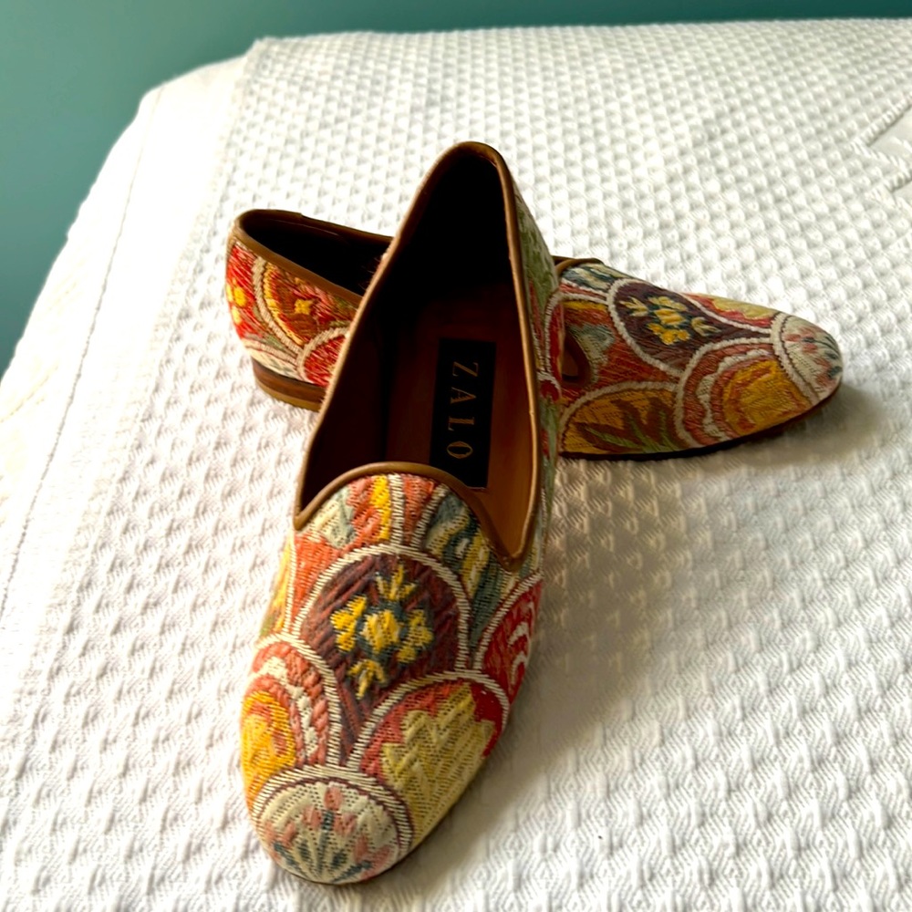 ZALO SHOES - size 6M